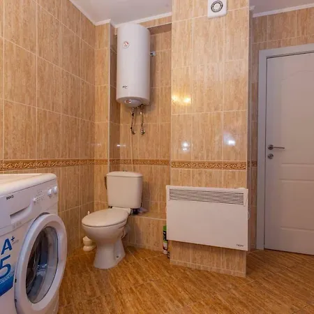 شقة Stylish 2bedroom With Big Terrace Tb